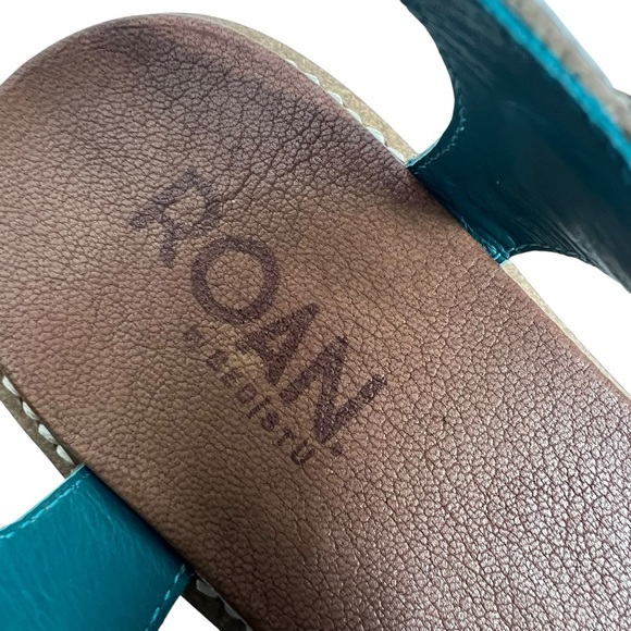 ROAN by Bed Stu Distressed Silver Sandals with leather sole Size 7 1/2 - Picture 3 of 9